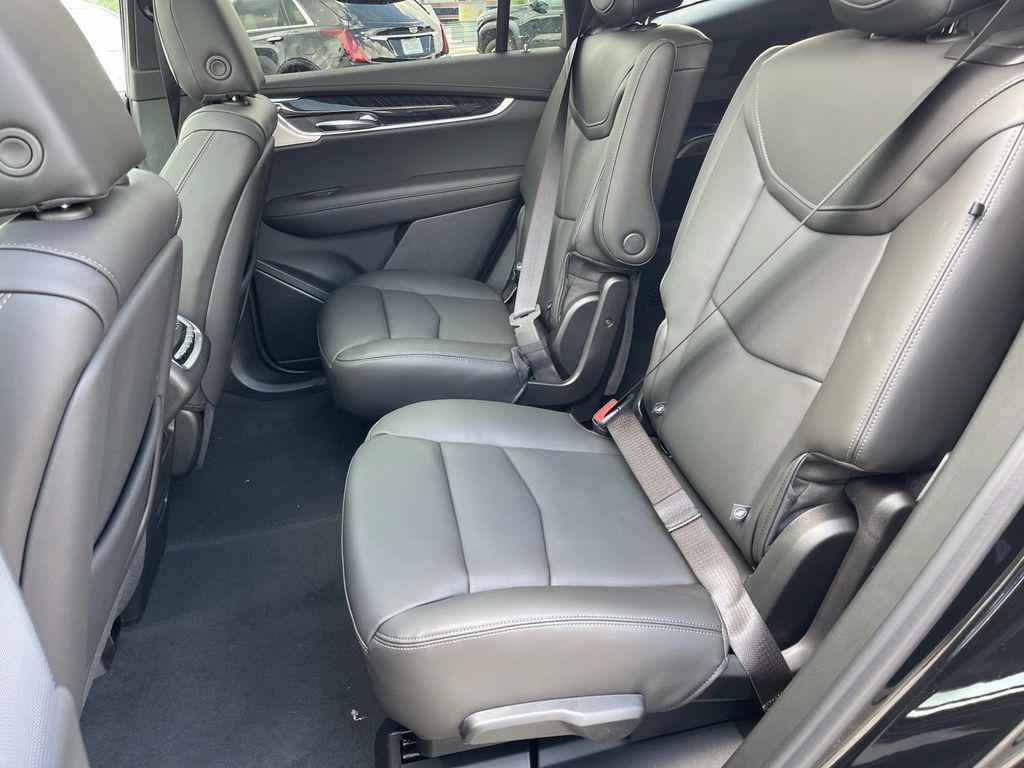 new 2025 Cadillac XT6 car, priced at $62,565