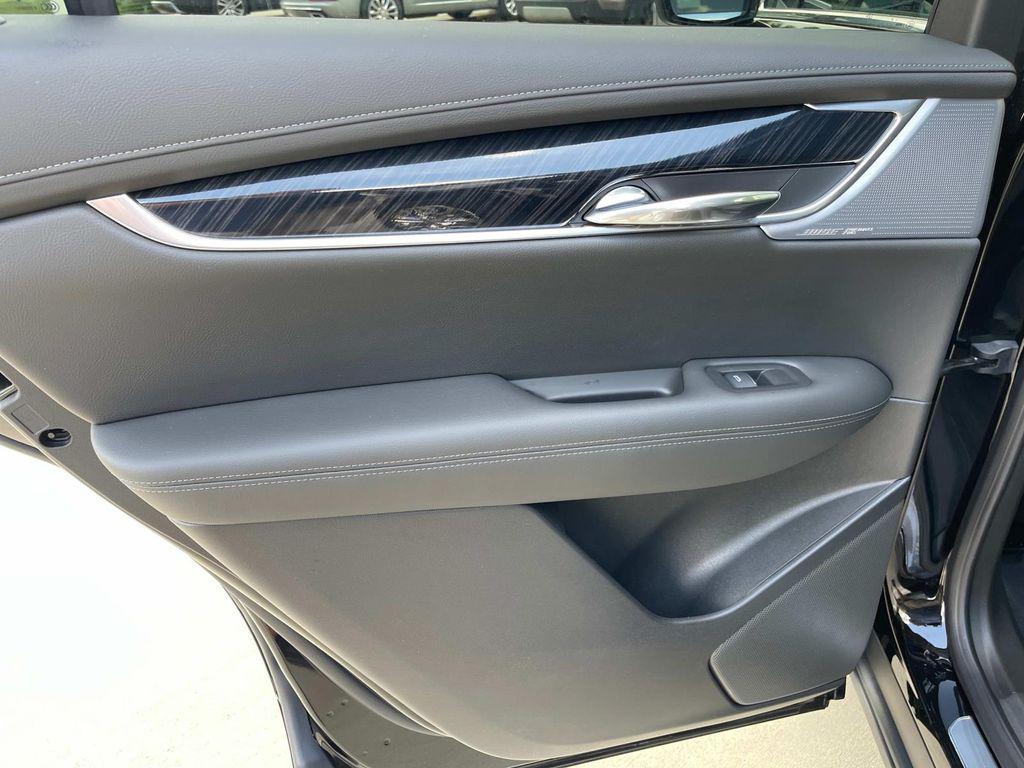 new 2025 Cadillac XT6 car, priced at $62,565