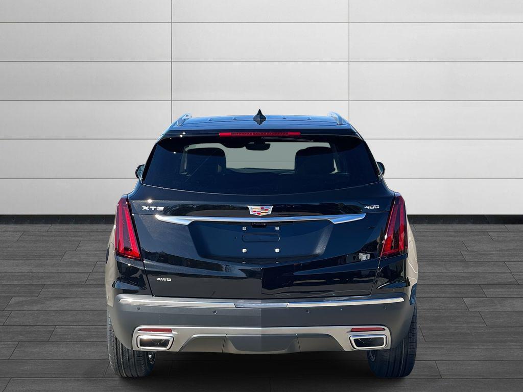 new 2026 Cadillac XT5 car, priced at $61,095