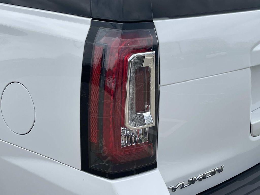 used 2018 GMC Yukon car, priced at $25,990