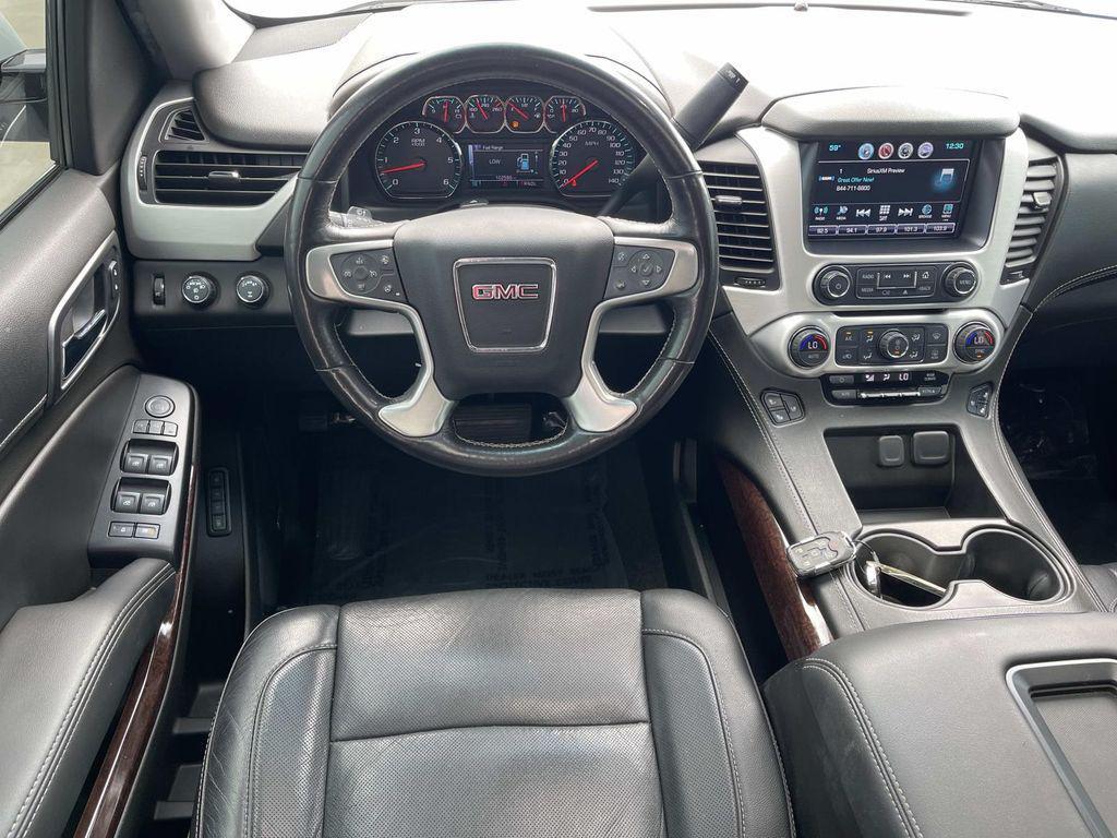 used 2018 GMC Yukon car, priced at $25,990