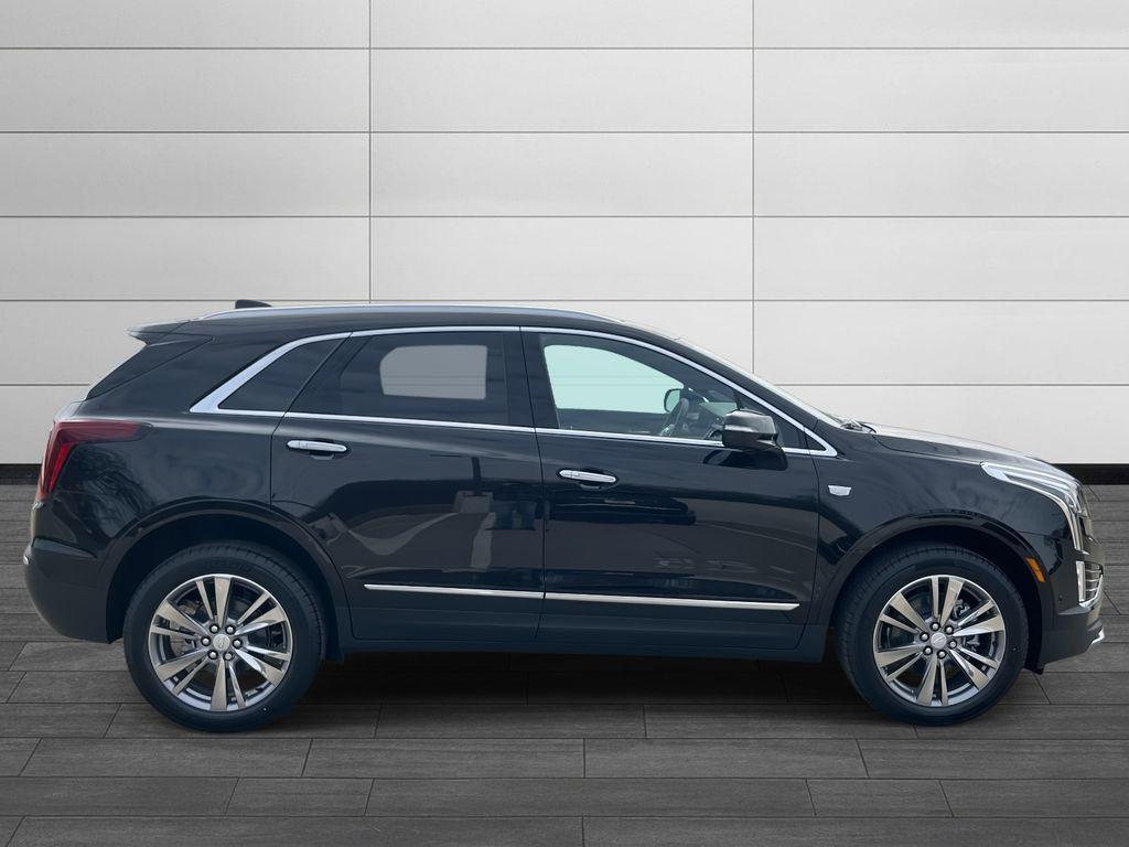 new 2026 Cadillac XT5 car, priced at $55,920