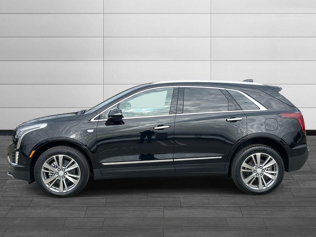 new 2026 Cadillac XT5 car, priced at $55,920