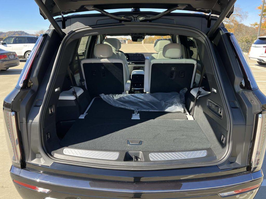 new 2026 Cadillac VISTIQ car, priced at $81,015