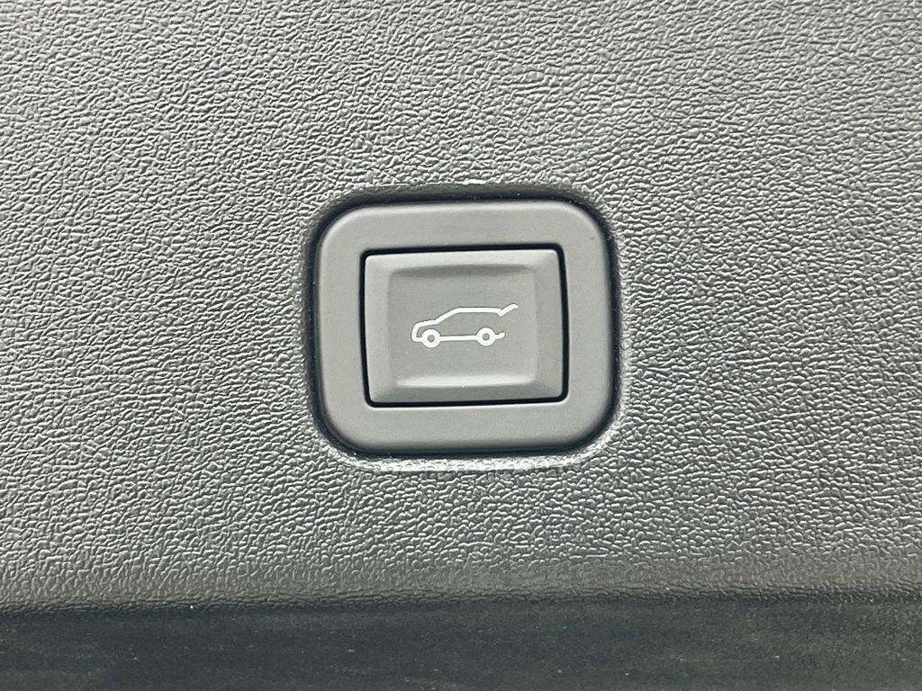 new 2026 Cadillac OPTIQ car, priced at $52,995