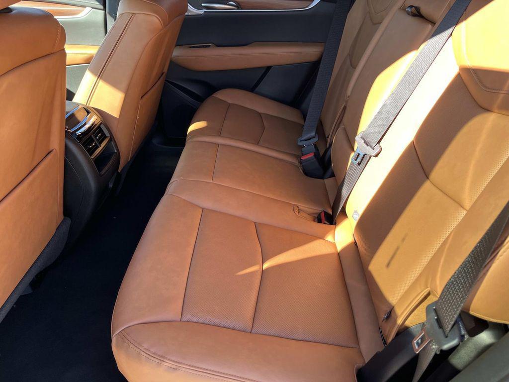 new 2026 Cadillac XT5 car, priced at $60,595