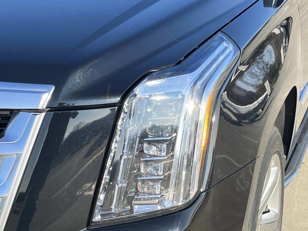 used 2020 Cadillac Escalade car, priced at $48,900