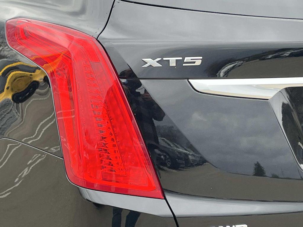 used 2019 Cadillac XT5 car, priced at $19,990
