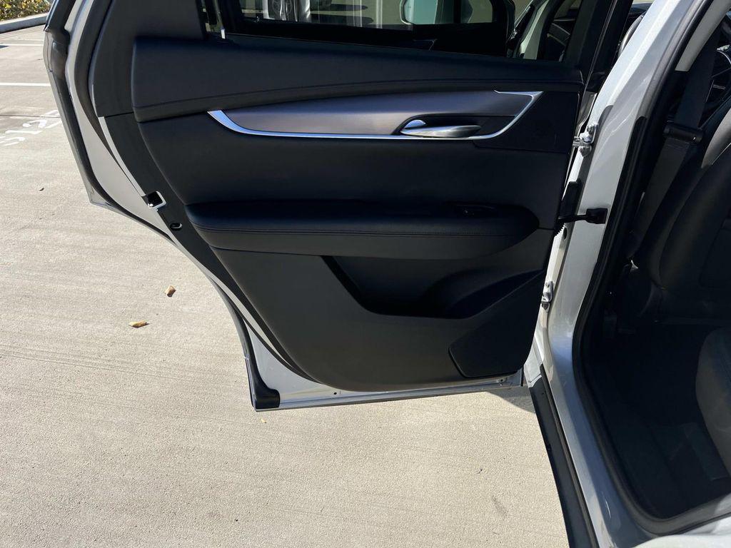 used 2019 Cadillac XT5 car, priced at $16,879