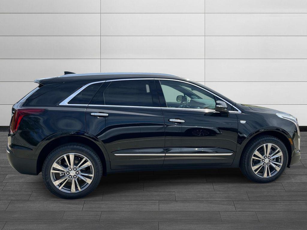 new 2026 Cadillac XT5 car, priced at $58,420