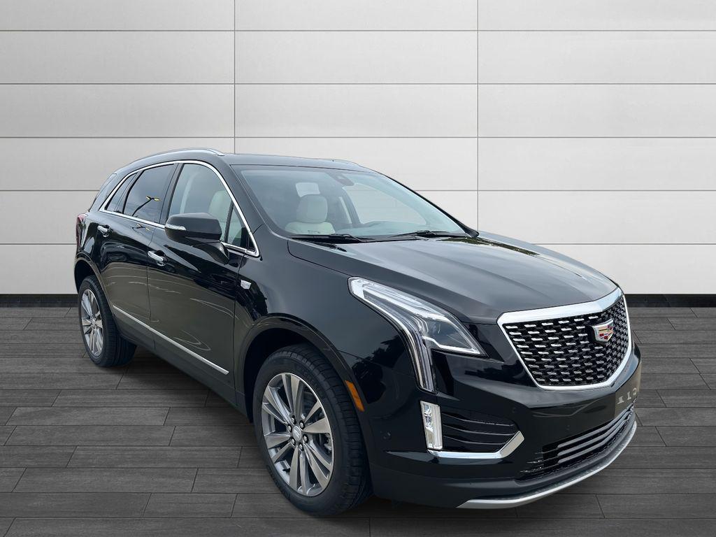 new 2025 Cadillac XT5 car, priced at $57,190