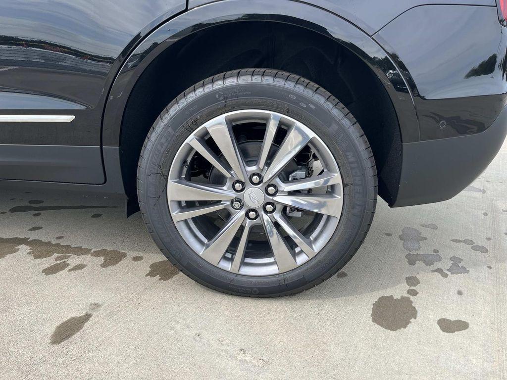 new 2025 Cadillac XT5 car, priced at $57,190