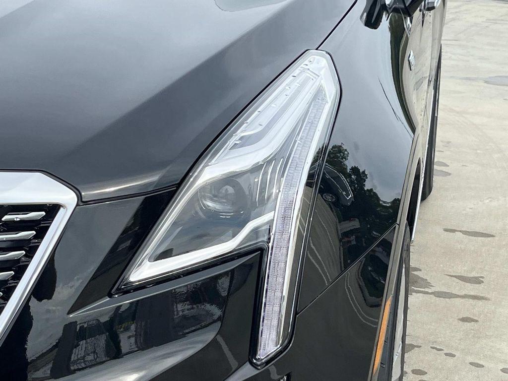 new 2025 Cadillac XT5 car, priced at $57,190