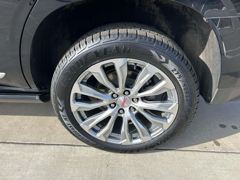 used 2022 GMC Yukon car, priced at $48,987