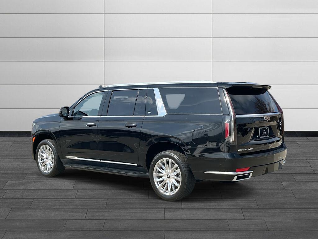 used 2024 Cadillac Escalade ESV car, priced at $77,994