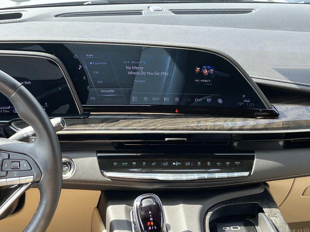 used 2024 Cadillac Escalade ESV car, priced at $77,994