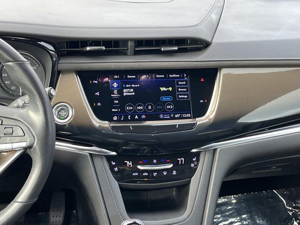 used 2021 Cadillac XT6 car, priced at $30,997