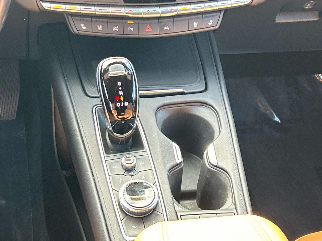 used 2023 Cadillac XT4 car, priced at $31,900