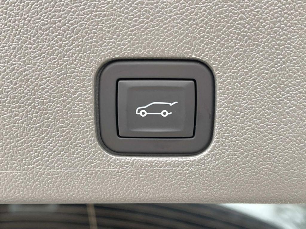 new 2025 Cadillac XT6 car, priced at $63,965