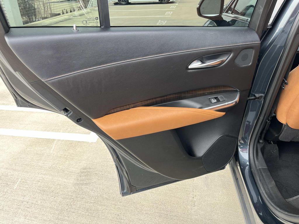 used 2021 Cadillac XT4 car, priced at $16,900