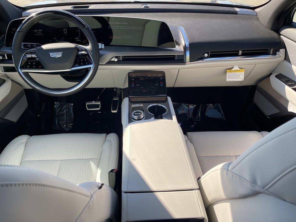 new 2026 Cadillac VISTIQ car, priced at $79,890