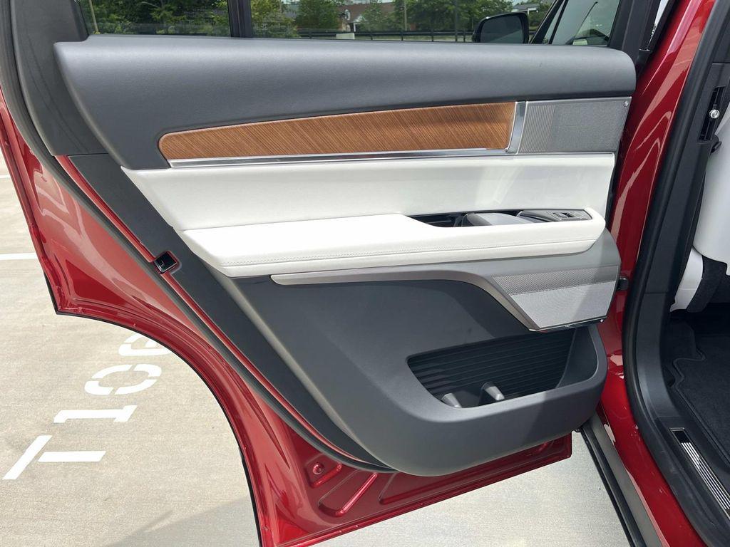new 2026 Cadillac VISTIQ car, priced at $81,630