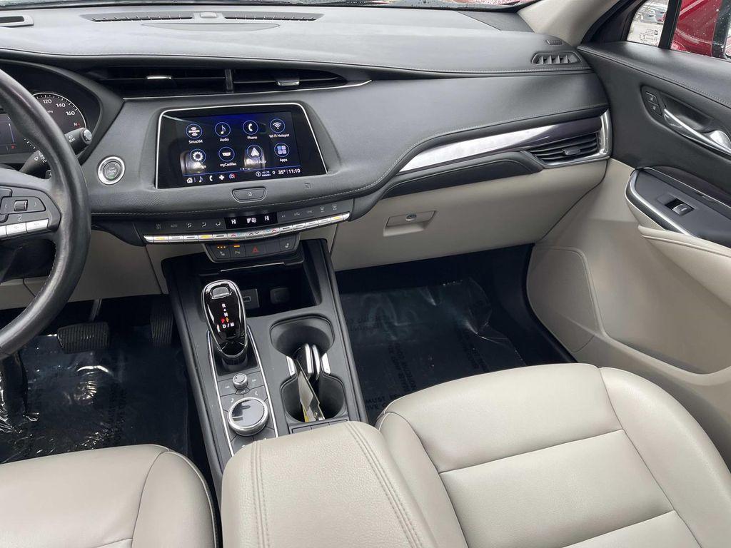 used 2021 Cadillac XT4 car, priced at $21,990
