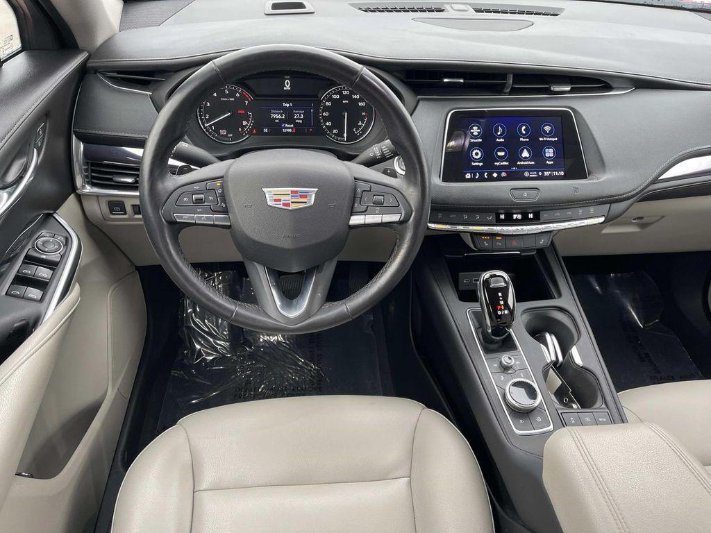 used 2021 Cadillac XT4 car, priced at $21,990