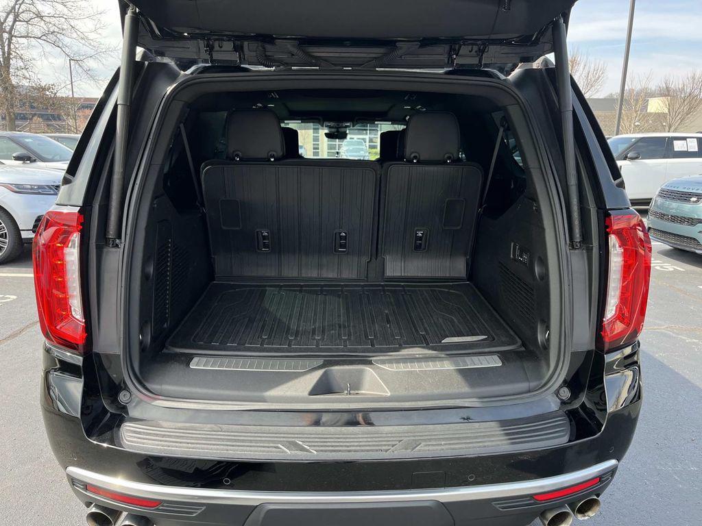 used 2023 GMC Yukon XL car, priced at $67,900