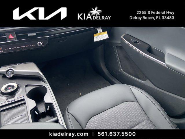 new 2025 Kia EV6 car, priced at $54,072