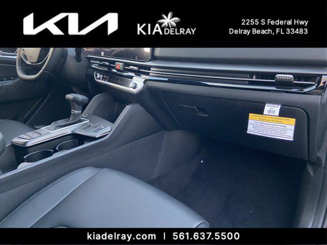 new 2026 Kia Sportage car, priced at $33,035