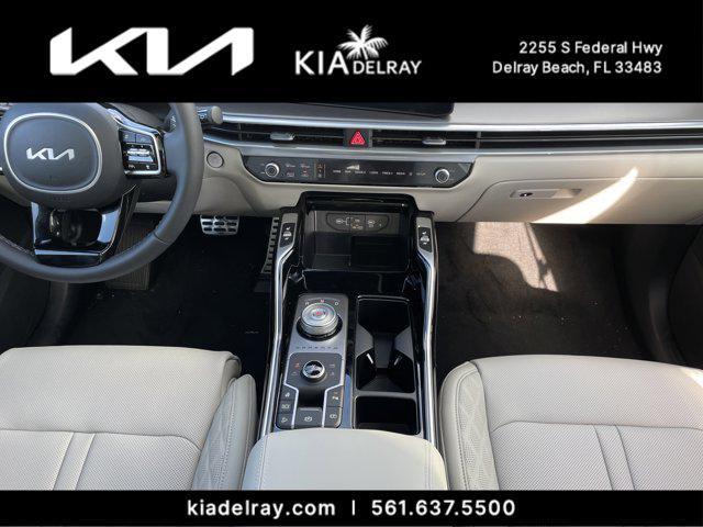 new 2025 Kia Sorento Hybrid car, priced at $41,633