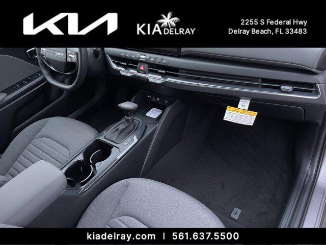 new 2025 Kia K4 car, priced at $22,924