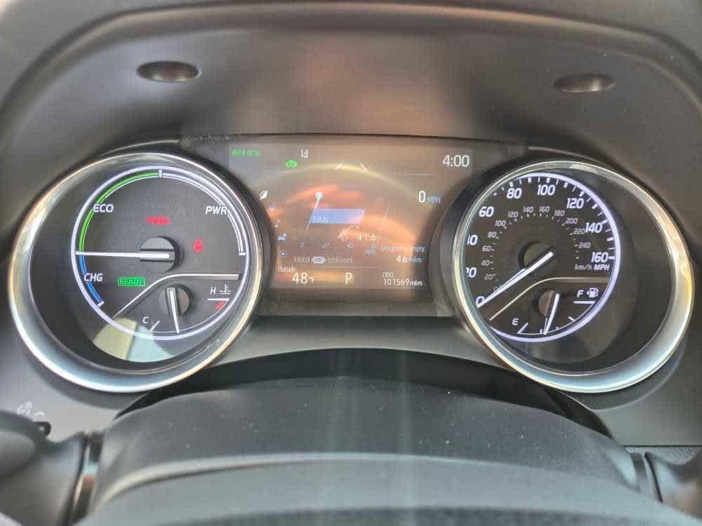 used 2020 Toyota Camry Hybrid car, priced at $20,500