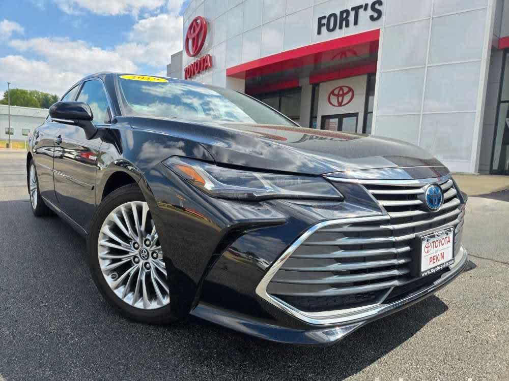used 2019 Toyota Avalon Hybrid car, priced at $24,500