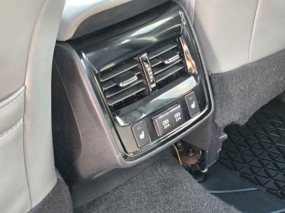 used 2019 Toyota Avalon Hybrid car, priced at $22,500