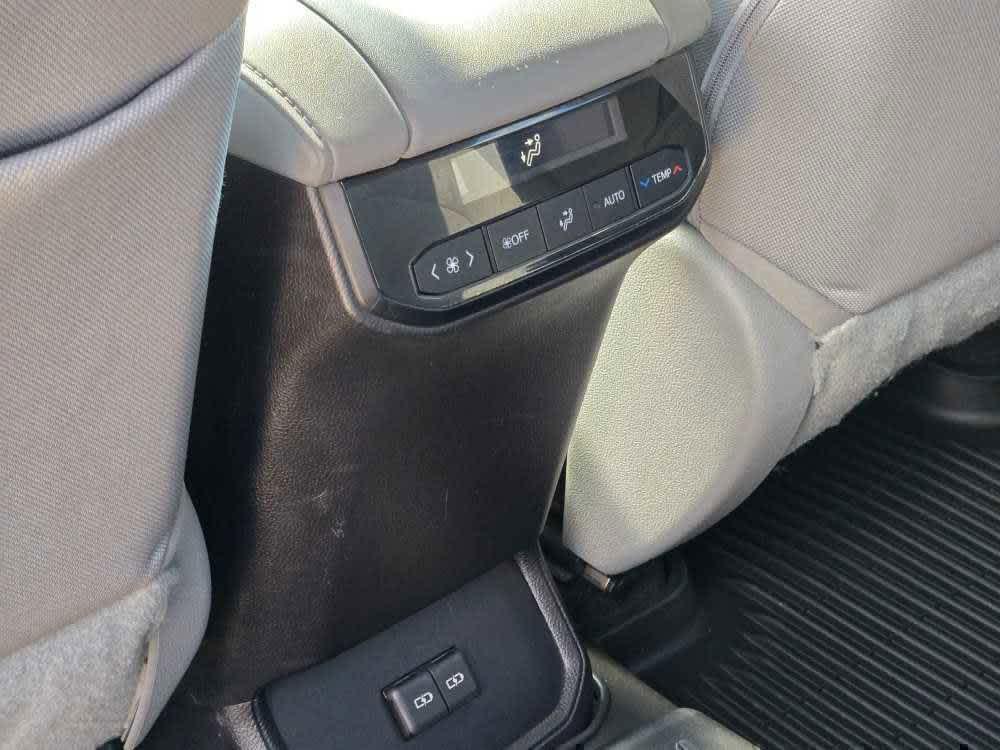 used 2023 Toyota Highlander car, priced at $28,000