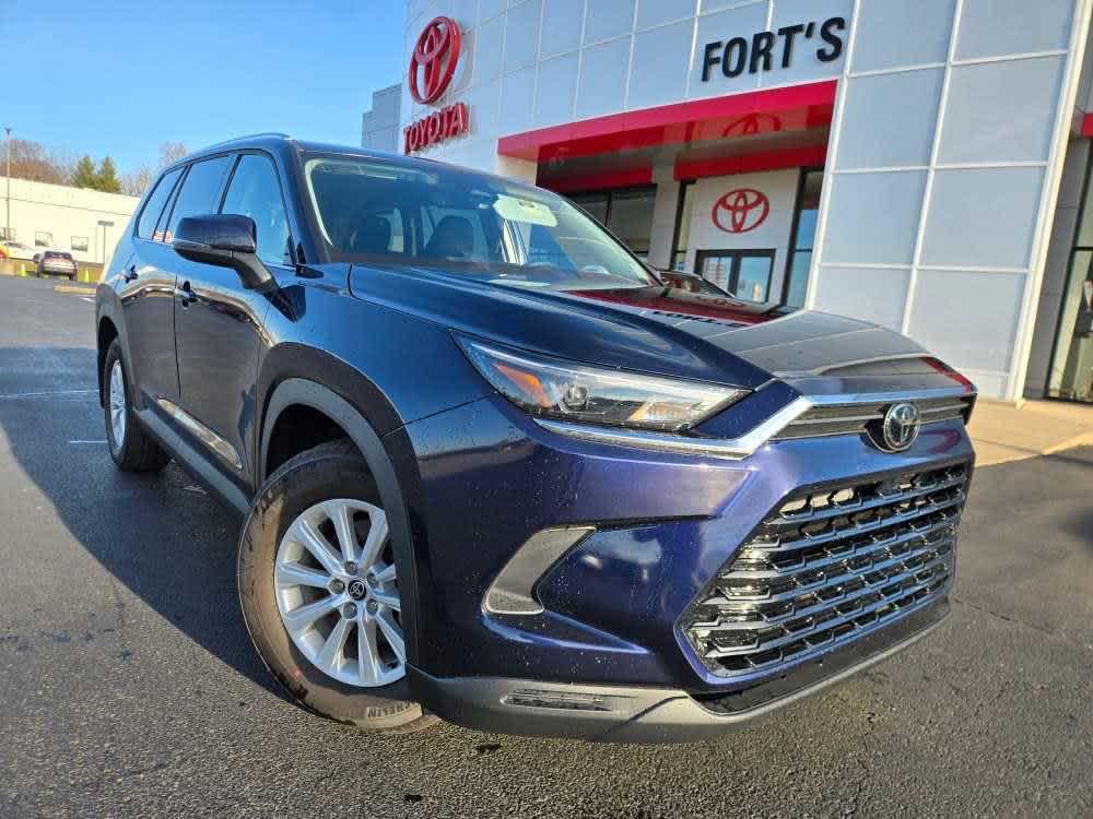 used 2025 Toyota Grand Highlander car, priced at $47,418