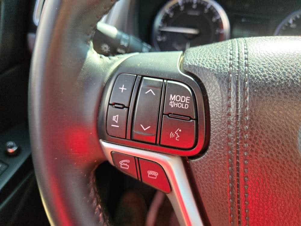 used 2016 Toyota Highlander car, priced at $14,500