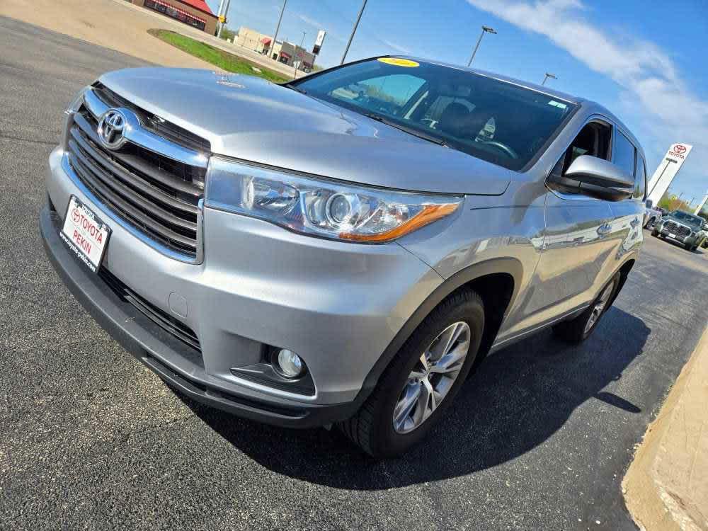 used 2016 Toyota Highlander car, priced at $14,500