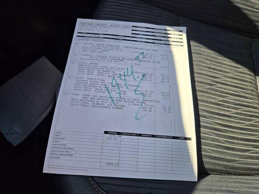 used 2016 Toyota Highlander car, priced at $14,500