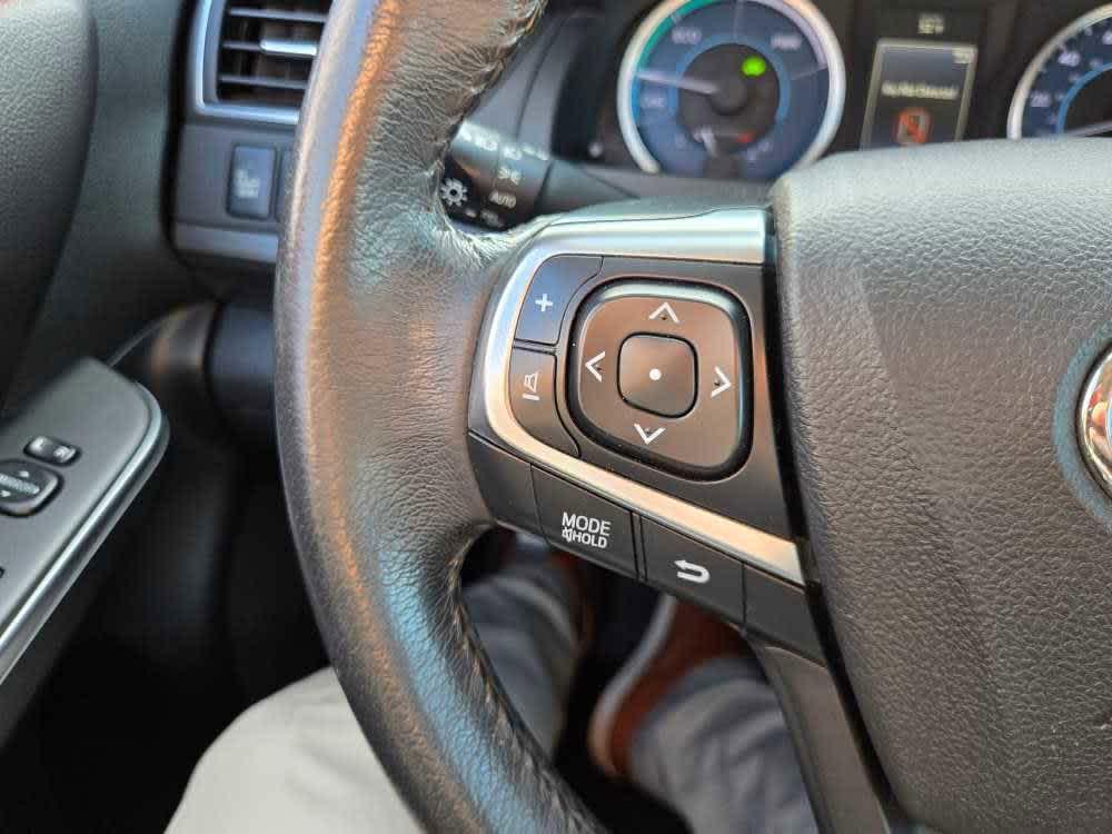 used 2017 Toyota Camry Hybrid car, priced at $17,000
