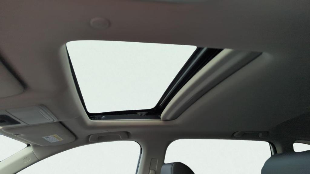 2024 Platinum White Pearl Honda CR-V