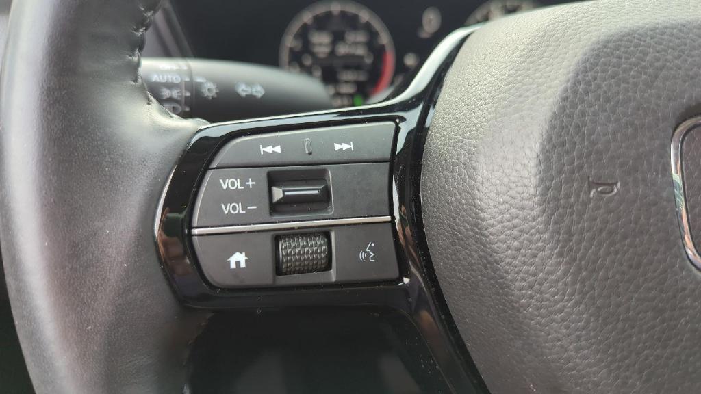 2024 Platinum White Pearl Honda CR-V