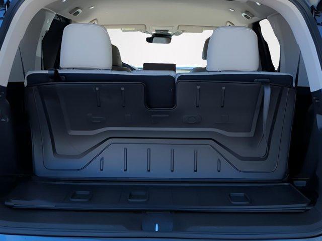 Solar Silver Metallic 2026 Honda Pilot EX-L