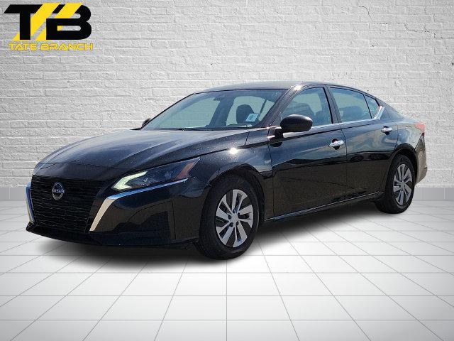 used 2025 Nissan Altima car, priced at $24,245