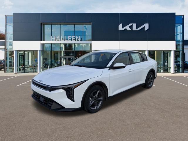 used 2025 Kia K4 car, priced at $21,543