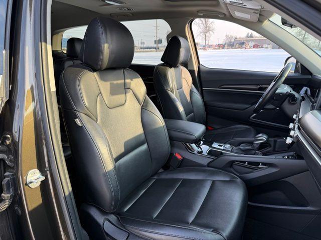 used 2023 Kia Telluride car, priced at $26,806