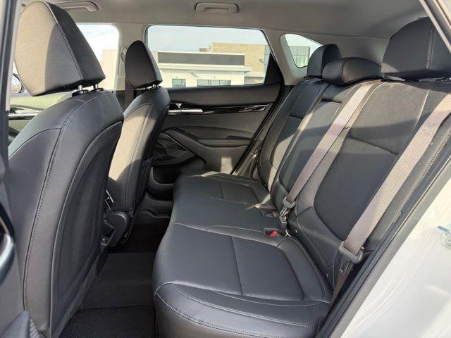 used 2025 Kia Seltos car, priced at $23,838