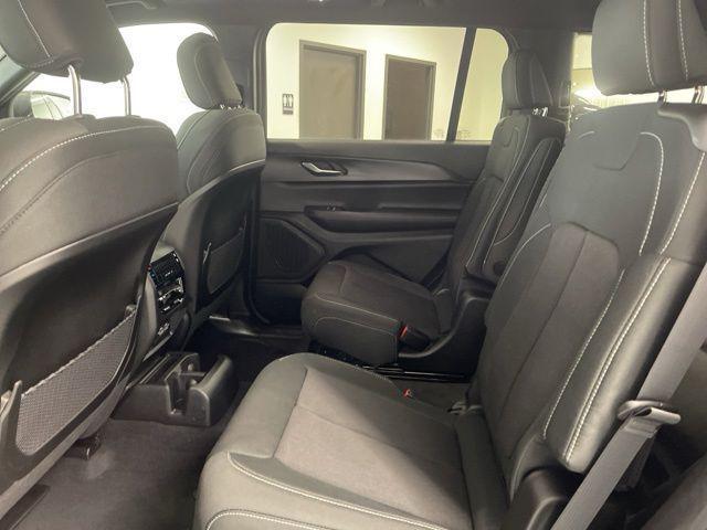 new 2026 Jeep Grand Cherokee L car, priced at $41,198